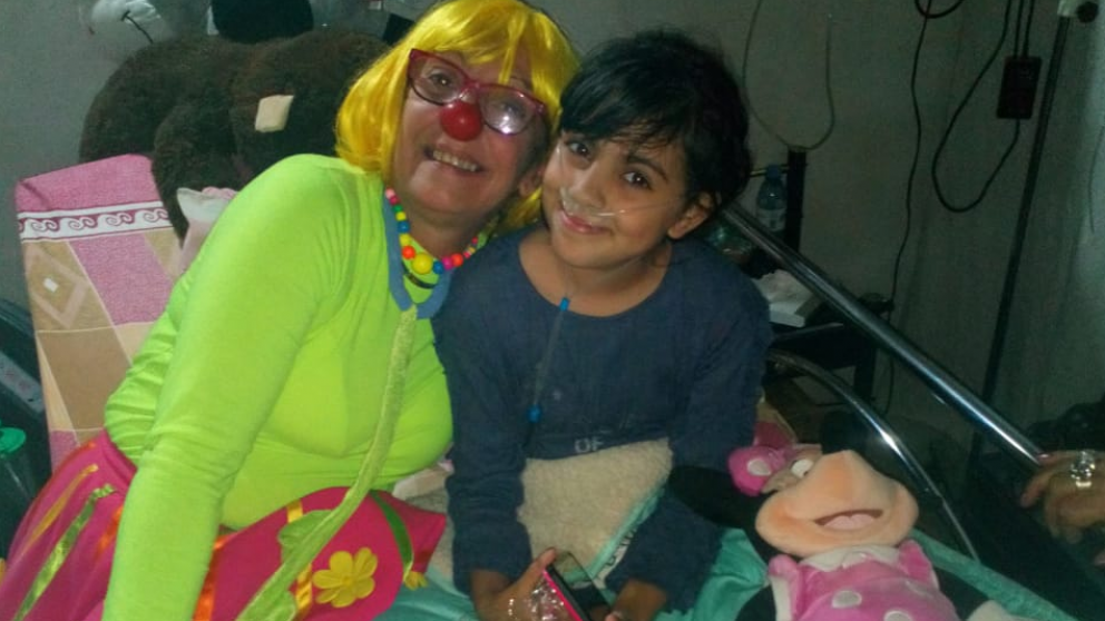 Bianca necesita un pulmón urgente.