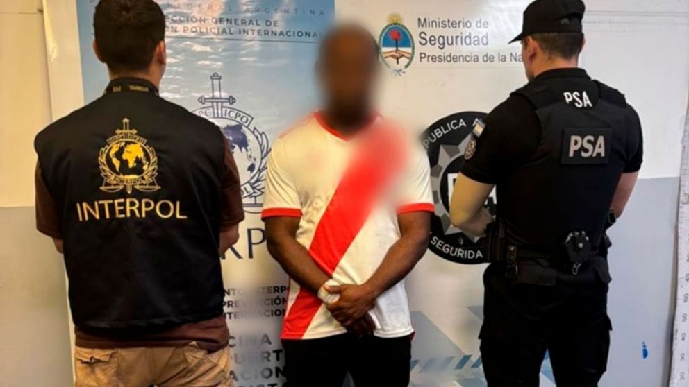 El sujeto de nacionalidad nigeriana quedó a disposición de la Justicia.