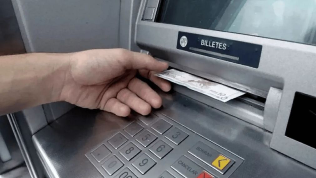 Cierran los bancos por 3 días: ¿Qué operaciones no se podrán realizar?