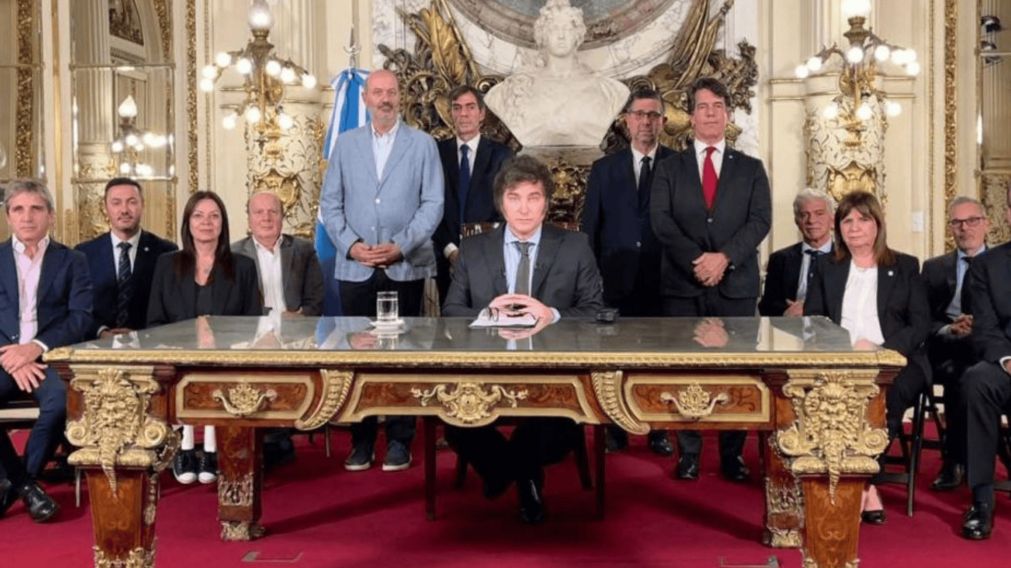 Javier Milei informó que tras las elecciones habrá cambios en el gabinete