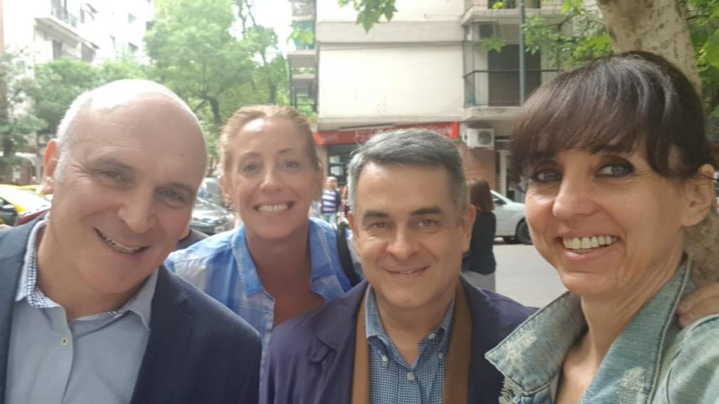 José Luis Espert asistió a votar junto a su compañero de fórmula, Luis Rosales.