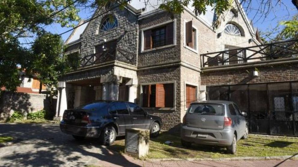 Esta es la casa en la que murió la joven.