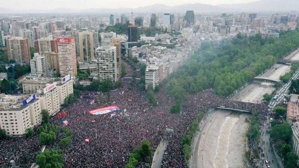 Se manifestaron bajo el lema "la marcha más grande de Chile"(Gentileza AFP).