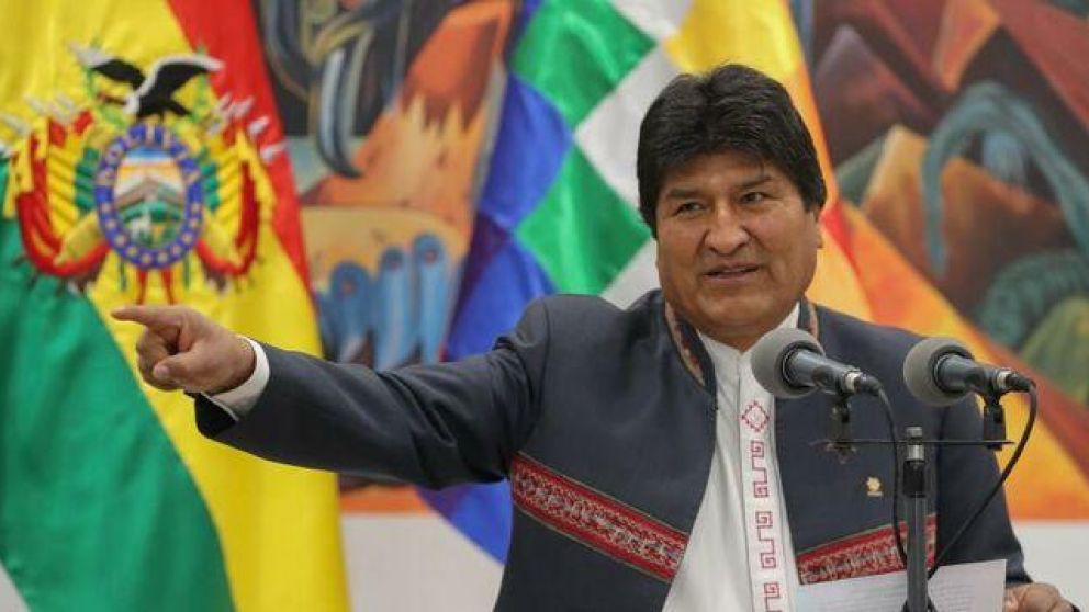 Evo Morales reta a comunidad internacional a un reconteo ante dudas por comicios