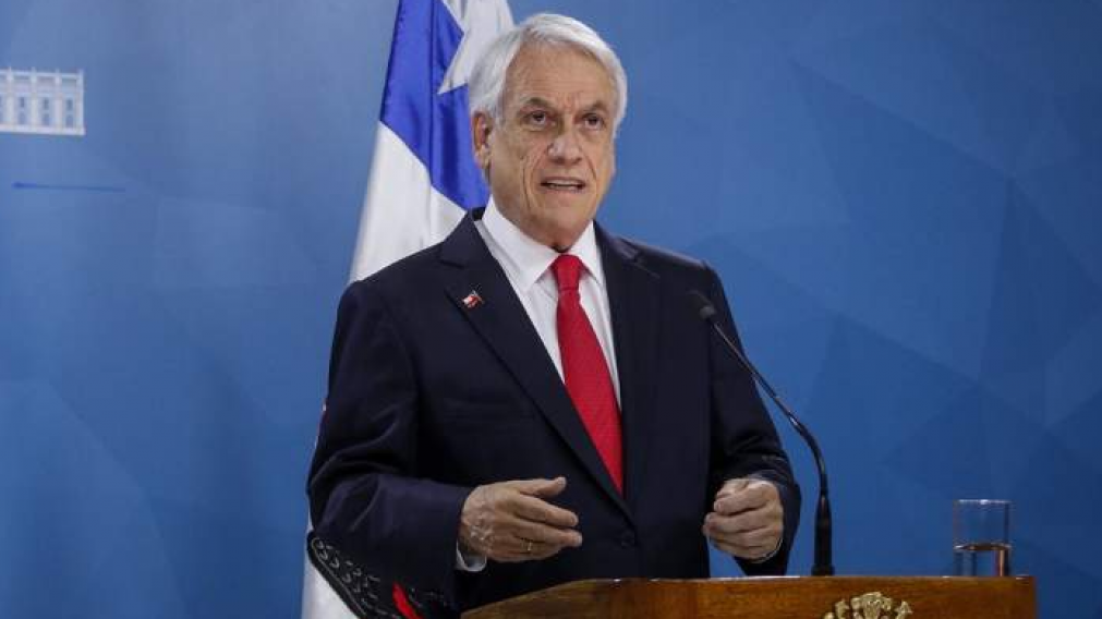 Pi�era pidi� perd�n por la "falta de visi�n".