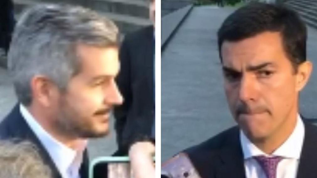 Marcos Peña, y Juan Manuel Urtubey, hablaron con la prensa en las puertas de la Facultad de Derecho.