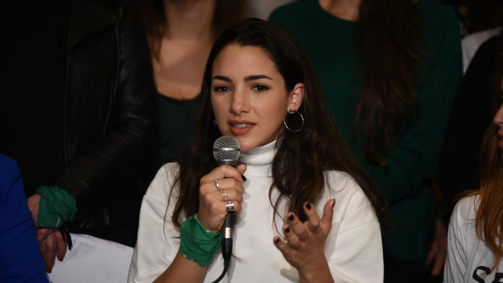 Thelma en la conferencia de prensa en "El Picadero". (Jonatan Moreno/Crónica)
