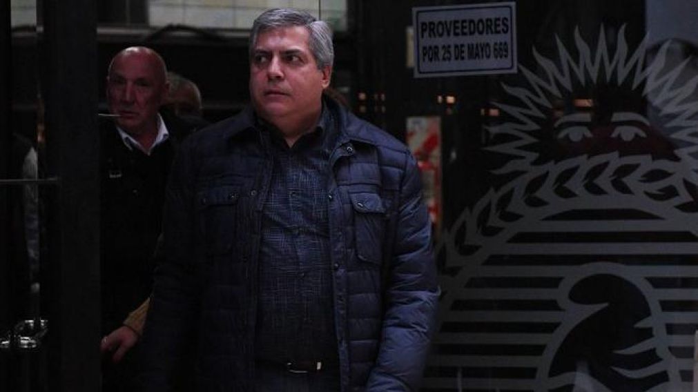 Cirielli, actual secretario general, busca extender sus 27 años de mandato.