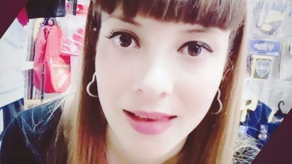 La joven permanece privada de su libertad.