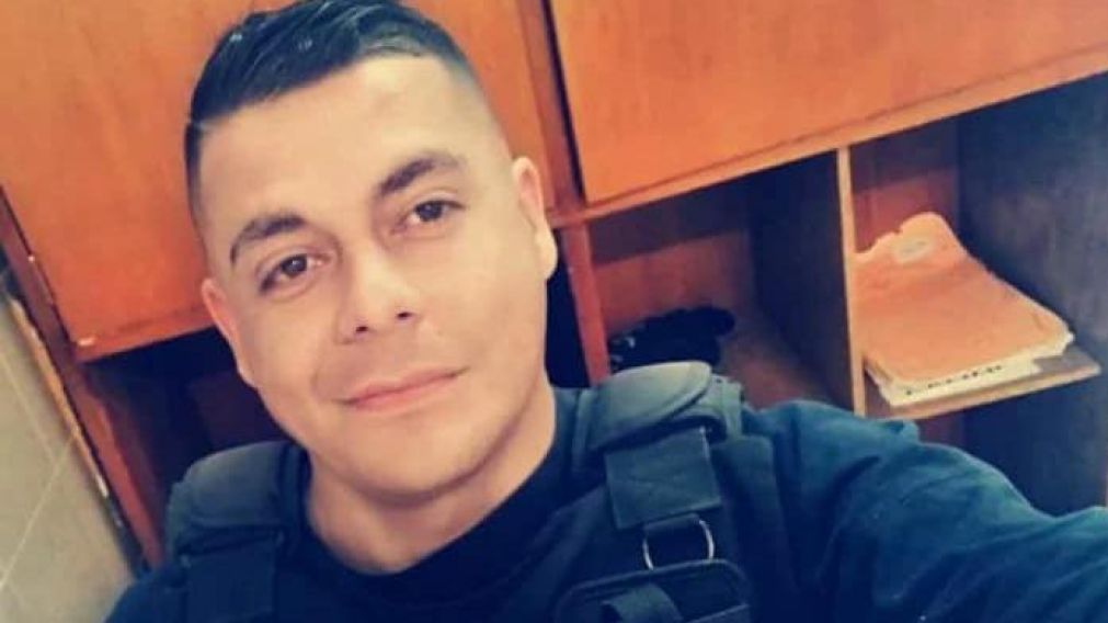 El agente Ariel Rojas fue salvajemente asesinado.