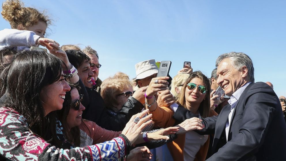 "Vamos Entre Ríos!!! Nos vemos ahí", publicó Macri en las redes sociales.