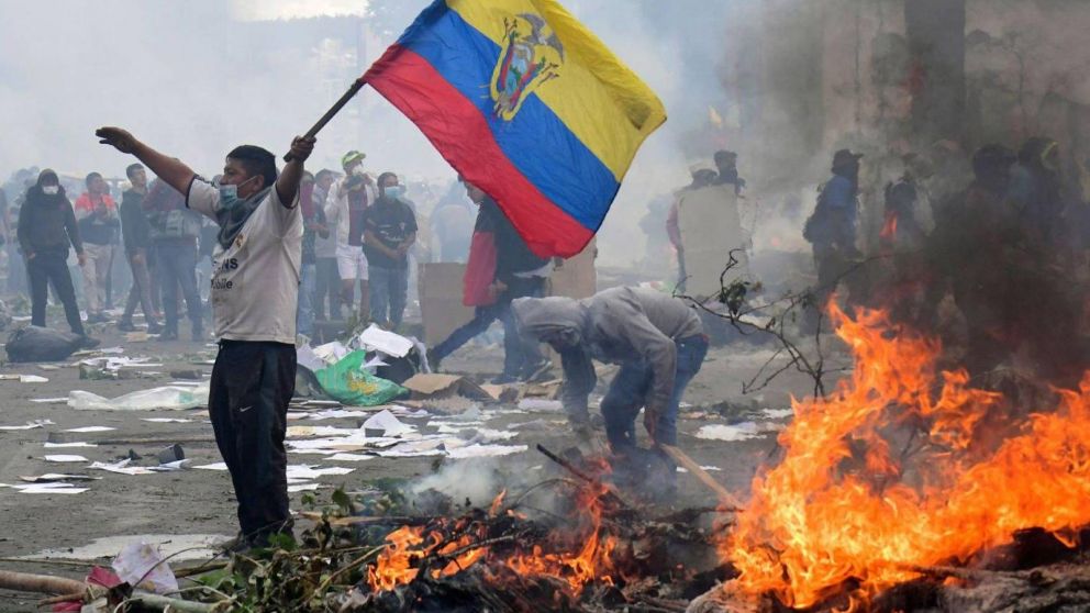 Duras jornadas se viven en Ecuador tras intensas protestas y enfrentamientos.