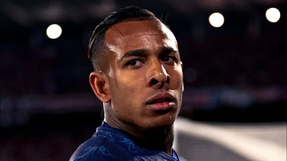 Tras el interés de River y las ofertas del exterior, se definió el futuro de Sebastián Villa