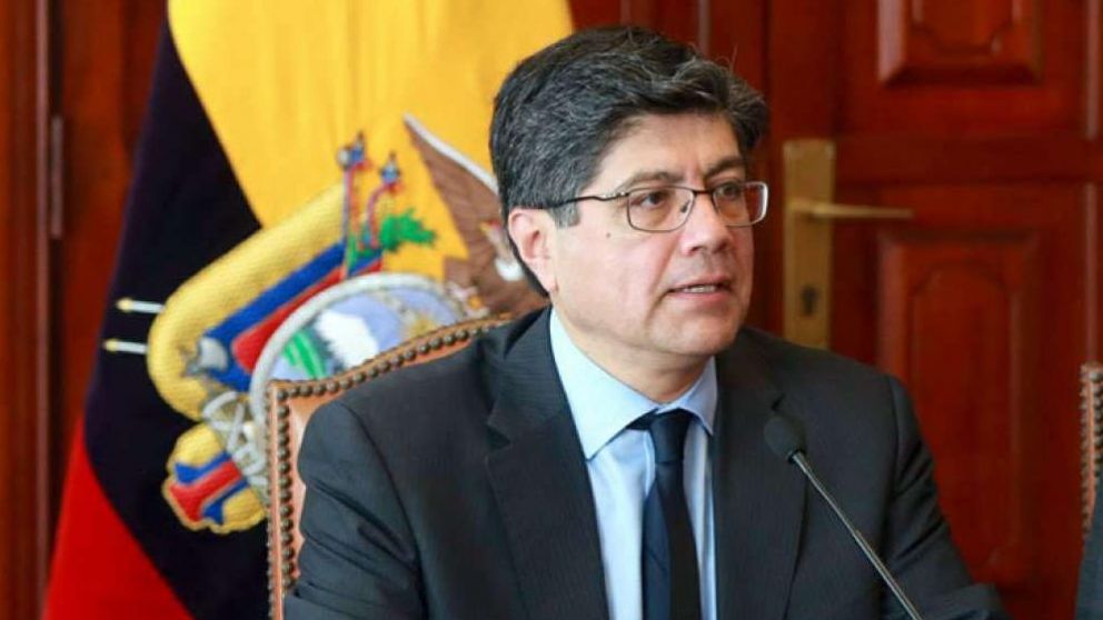 El canciller ecuatoriano, José Valencia, fue el encargado de informar la situación actual del país.