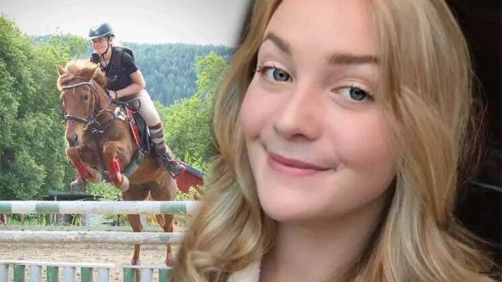 La familia tuvo que sacrificar al caballo porque estaba enfermo.