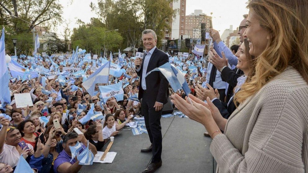 Macri llegó a Misiones acompañado de Awada.