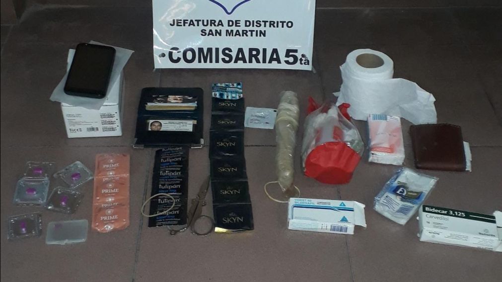 Estos son los diversos elementos que fueron incautados en poder del septuagenario pervertido.