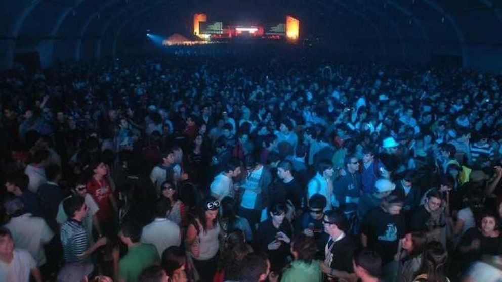 El chico se descompensó en plena fiesta y falleció en el hospital.