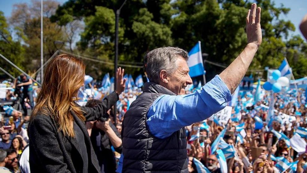 Mauricio Macri, con el "Sí se puede" en Mendoza (Archivo).