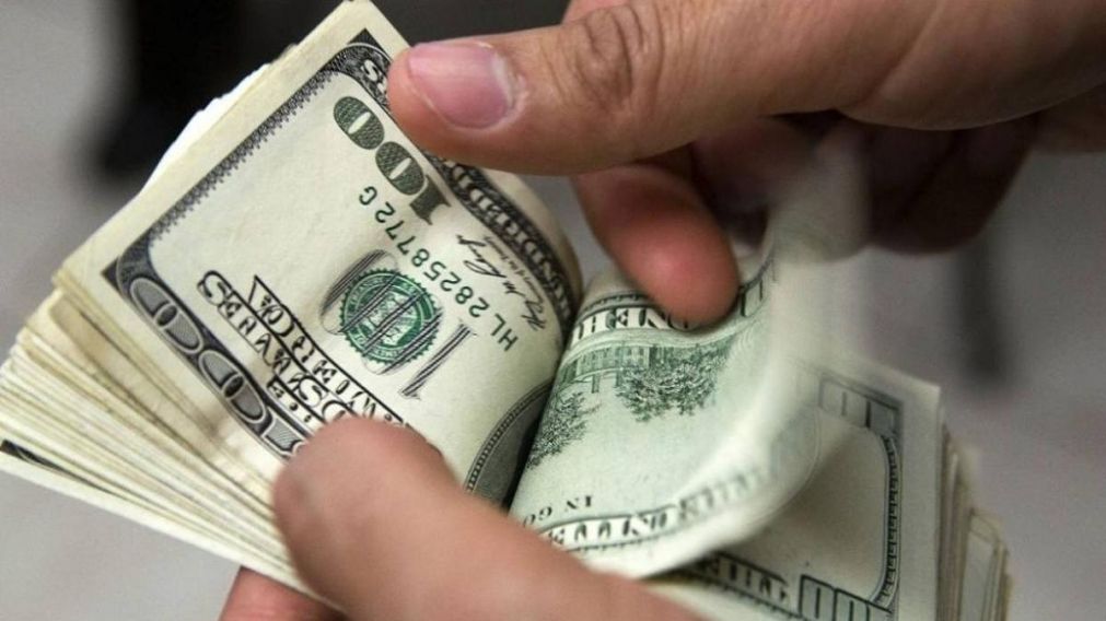 La divisa estadounidense subió 13 centavos.