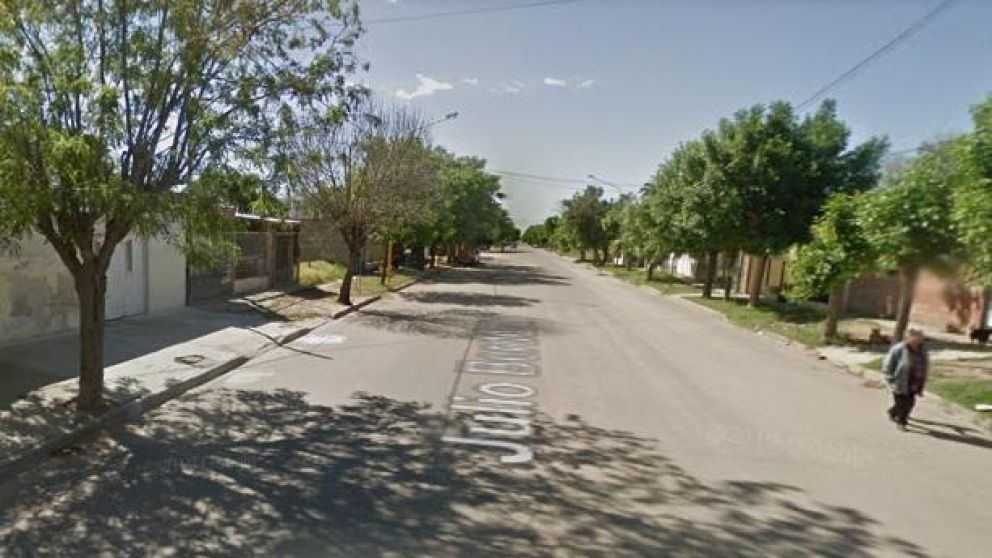 La agresión ocurrió en esta cuadra (Google Street View)