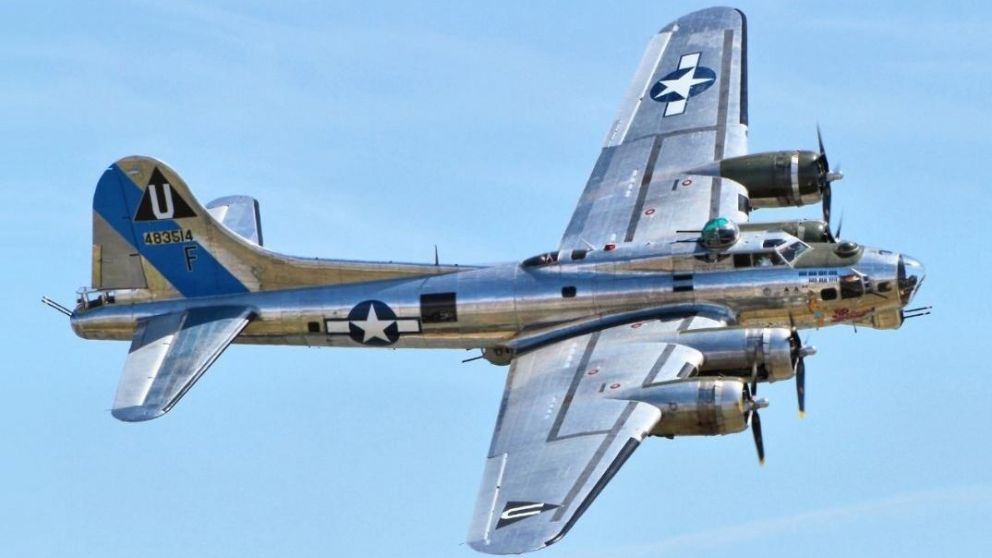 Un avión bombardero se prendió fuego este miércoles. (Imagen Ilustrativa)