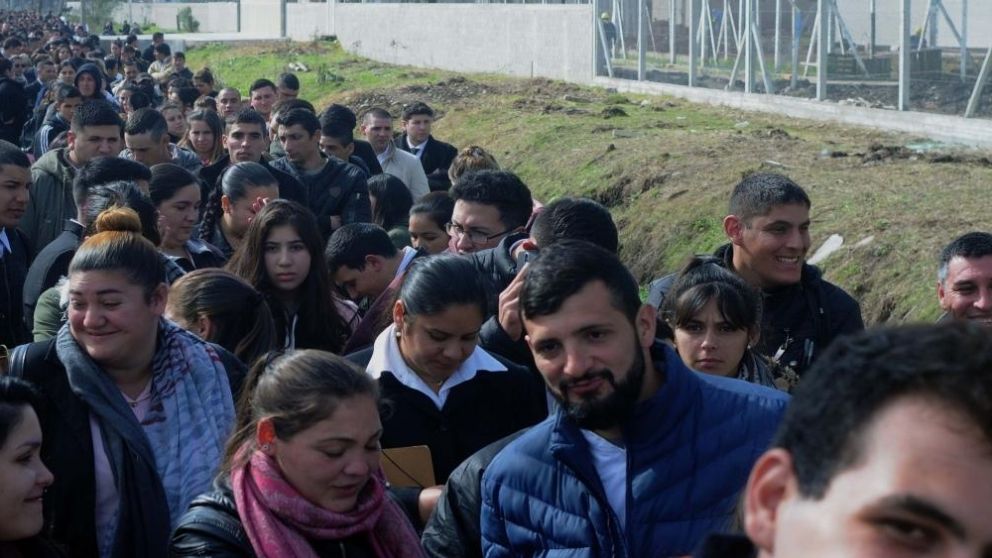 La cantidad de puestos de trabajo registrados bajó en julio 0,9% respecto de igual mes de 2018.