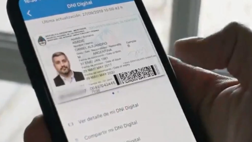 El documento digital tiene la misma validez que la tarjeta física.