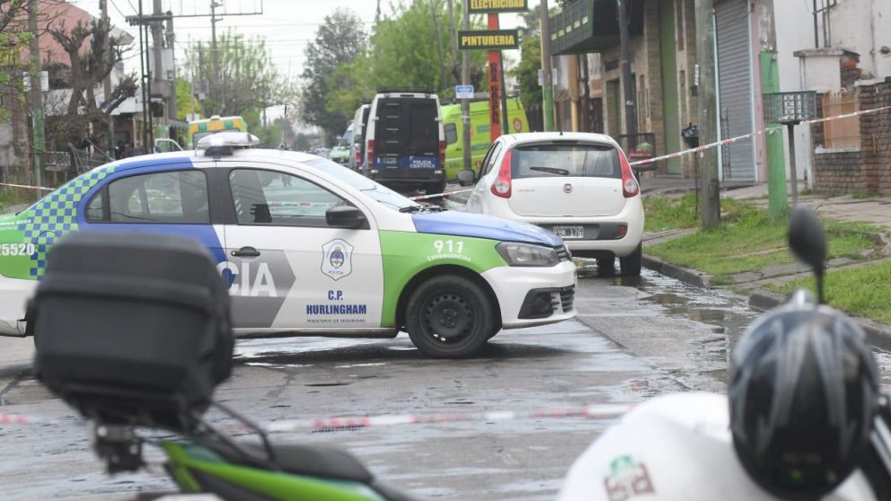 En presencia del fiscal se realizaron las tareas para encontrar el cad�ver (Ruben Paredes/Cr�nica)