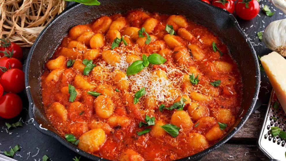 Receta de ñoquis sin harina refinada, saludable y nutritiva.
