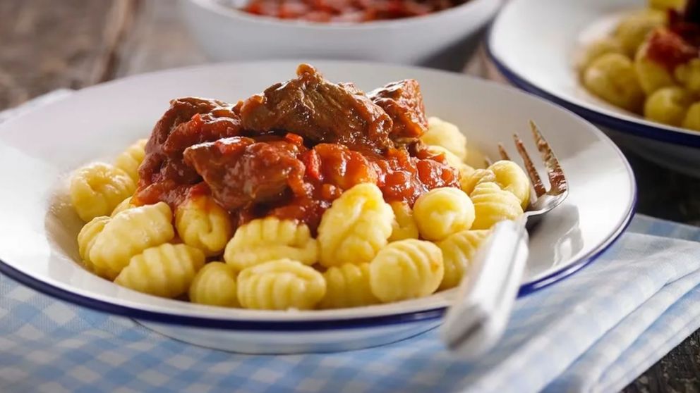 No es espinazo: 3 cortes de carne tiernos y económicos para acompañar los ñoquis este 29