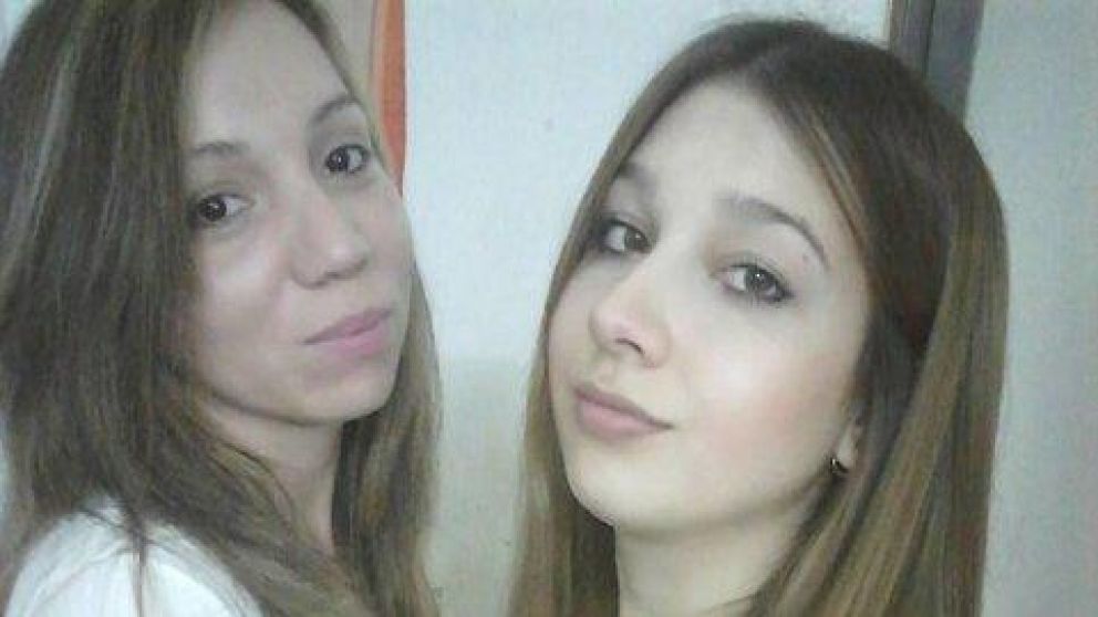 La foto generó polémica y rechazo en las redes.