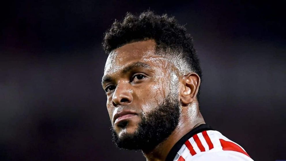Después de su frustrada llegada a Cruz Azul, Miguel Borja consiguió club