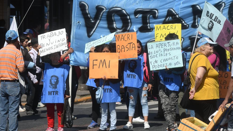El FMI y Macri, los principales apuntados en la marcha (Ruben Paredes/Crónica)