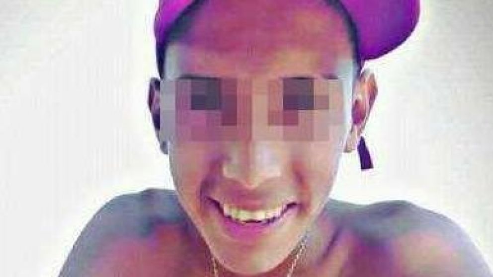 La víctima tenía dos tiros en la espalda.