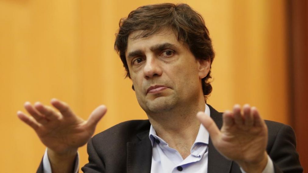 Lacunza se reunirá con el FMI para intentar asegurar un nuevo desembolso.