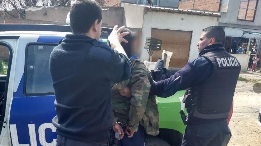 Su pareja la agarró de los pelos y le pegó con una maza en la cabeza (Gentileza: 0223)