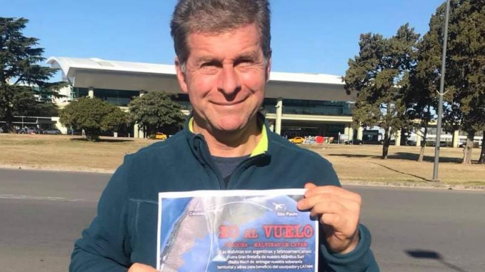 El periodista argumentó que "los que van ahí no son turistas".