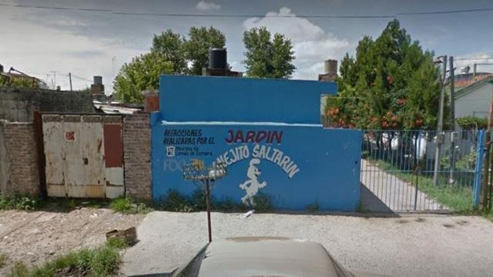 El jardín "Conejito Saltarín" está ubicado en la localidad de Banfield.