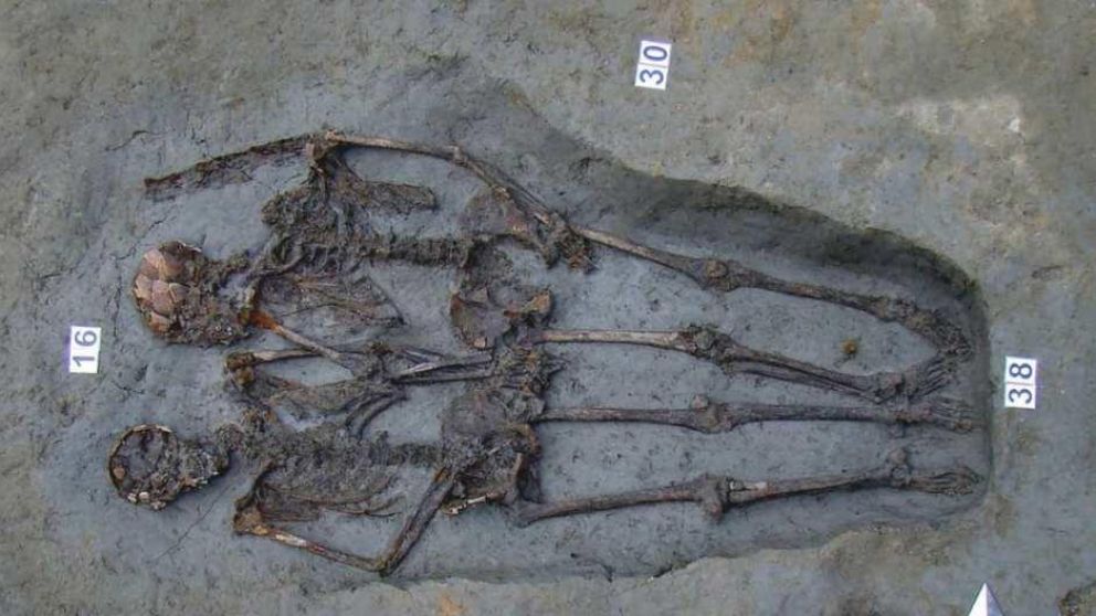 Ni la muerte pudo separar a estos amantes. (Gentileza CNN).