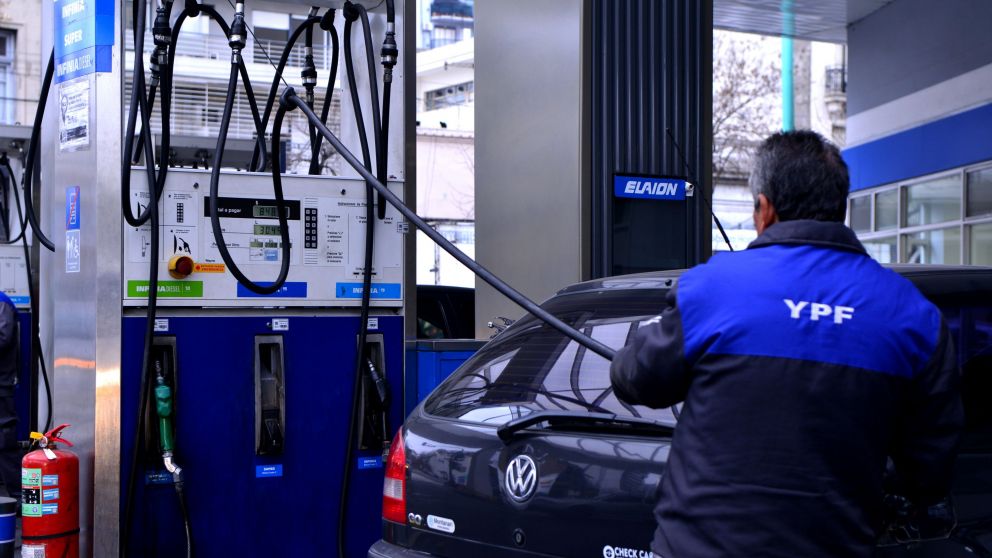 YPF subió sus precios 4,5% en promedio.