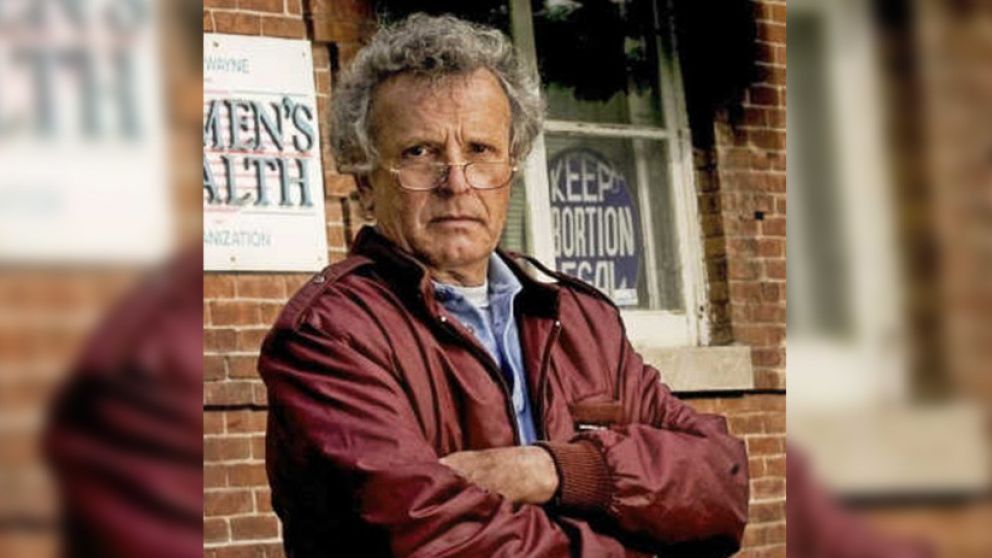 Ulrich Klopfer, quien practicaba abortos clandestinos, muri� a principios de este mes.