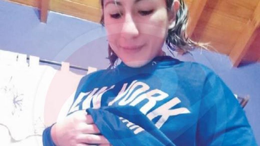 La mujer que perdió a su bebé.
