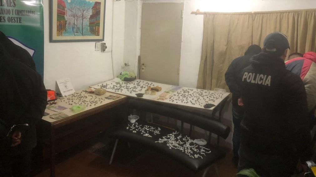 Hubo siete detenidos en los allanamientos.