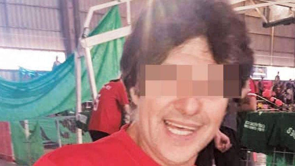 El docente Victor Gahn, acusado por los alumnos de acoso sexual.