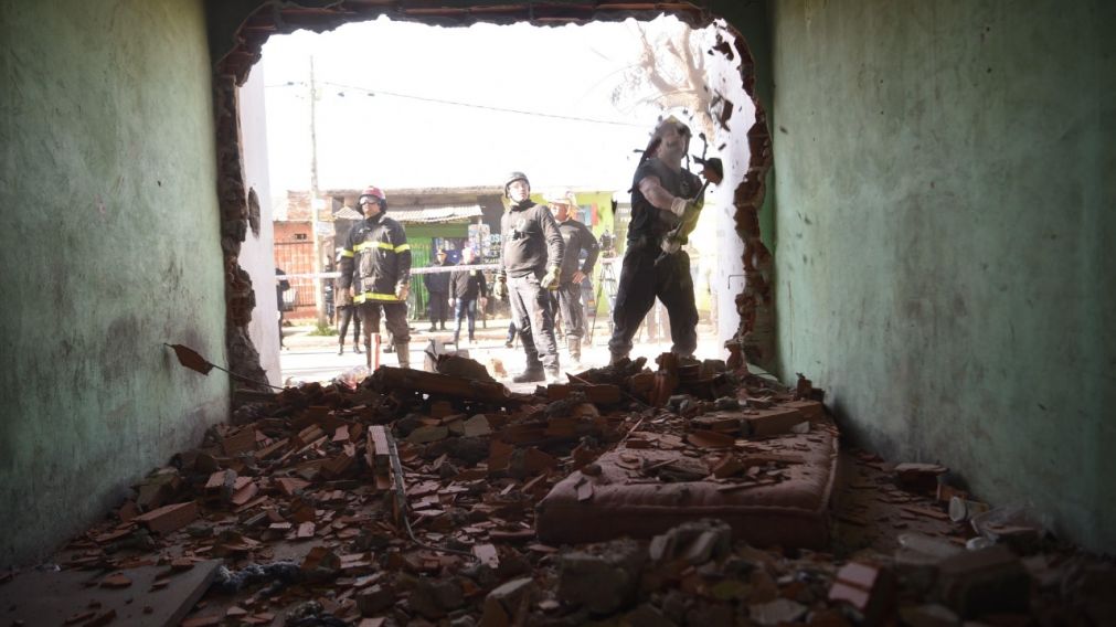 Derriban "el shopping de la droga" y capturan a 16 narcos