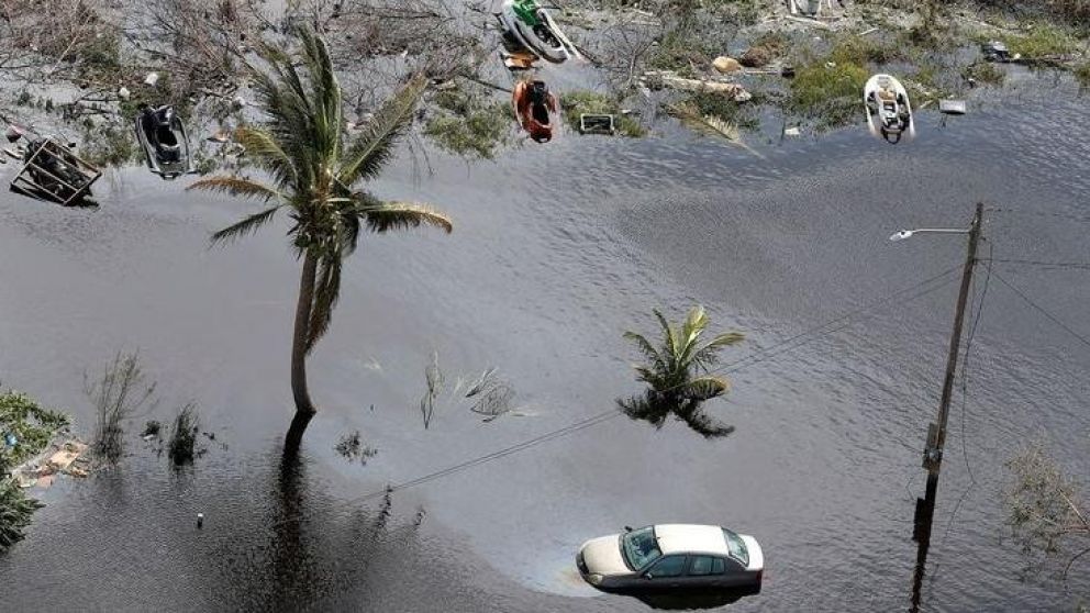 Dorian arrasó con Las Bahamas y avanza hacia Estados Unidos (Gentileza Reuters).