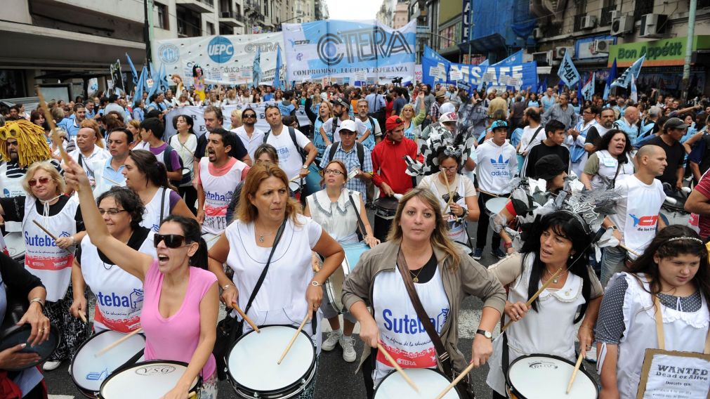Docentes agrupados en Ctera anuncian medidas de protesta (Télam).