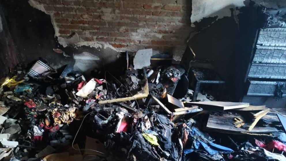 El acusado también le robó objetos personales (Facebook).