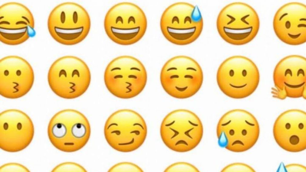 Las personas que usan emojis en sus mensajes tienen más sexo.